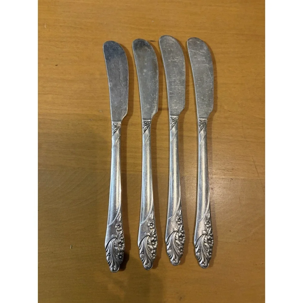 Lot 4 Oneida Community Evening Star Silver plate Master Butter Knives 7